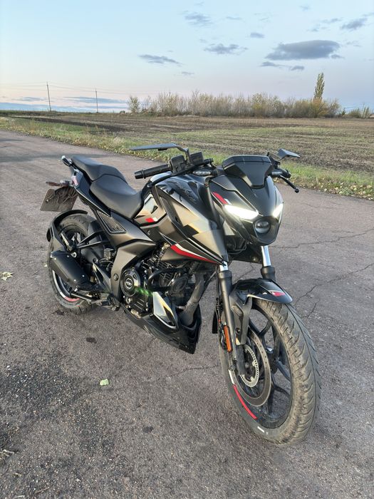 Bajaj pulsar n250