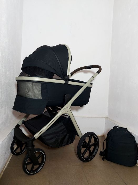 РОЗПРОДАЖКоляска новинка 2025 року CARRELLO VECTOR надлегка10.8кгШОУРУ