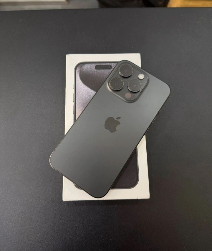 iPhone 15 pro 128GB