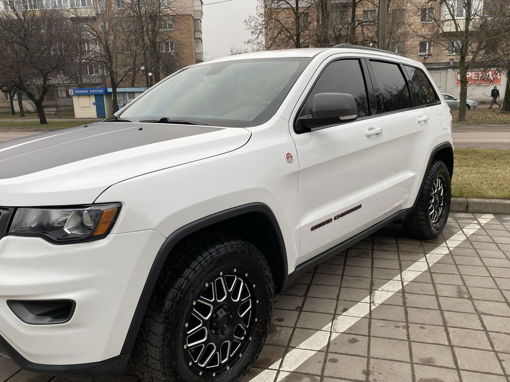 Продам jeep grand cheroke