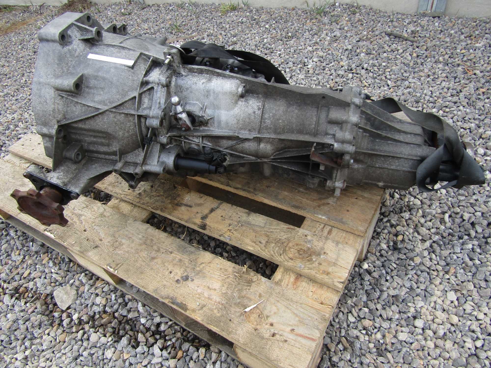 Audi A5 8T A4 B8 3.0 TDI V6 KMU skrzynia biegów quattro 4x4