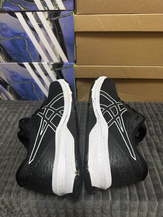 Чоловічі кросівки  GT-Xuberance 2 42(27см) оригінал