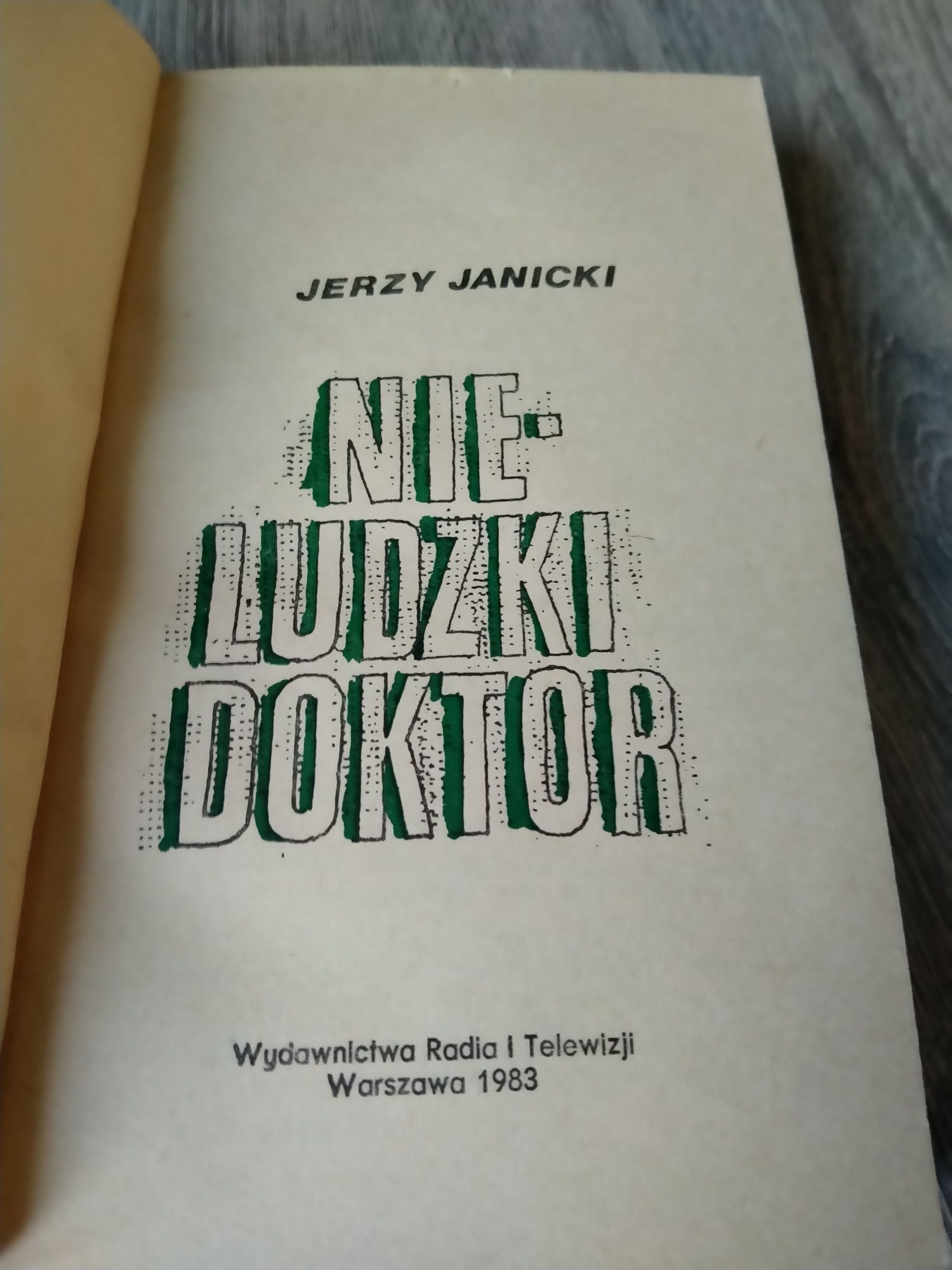 Jerzy Janicki nie ludzki doktor