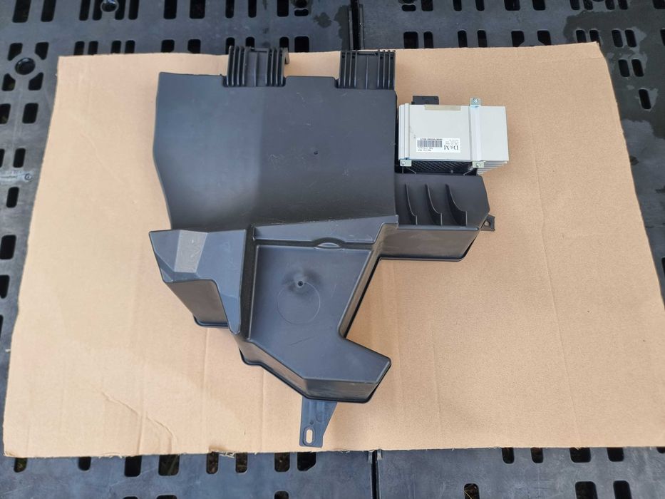 Citroen DS3 Glosnik basowy subwoofer wbudowany