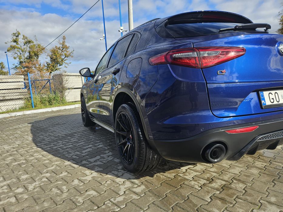 Alfa Romeo  Stelvio 2.0 280 Q4