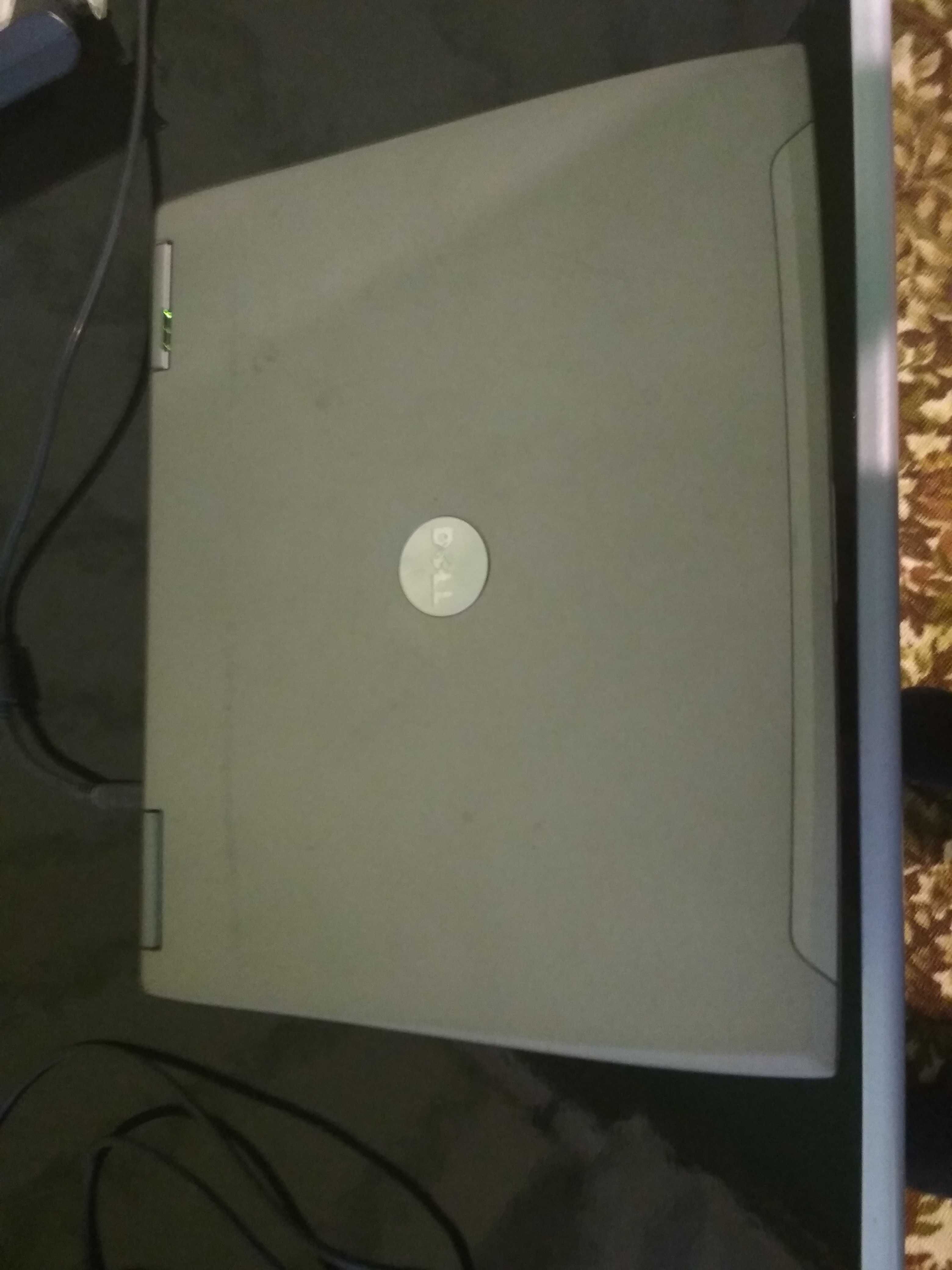 Ноутбук DELL latitude D610