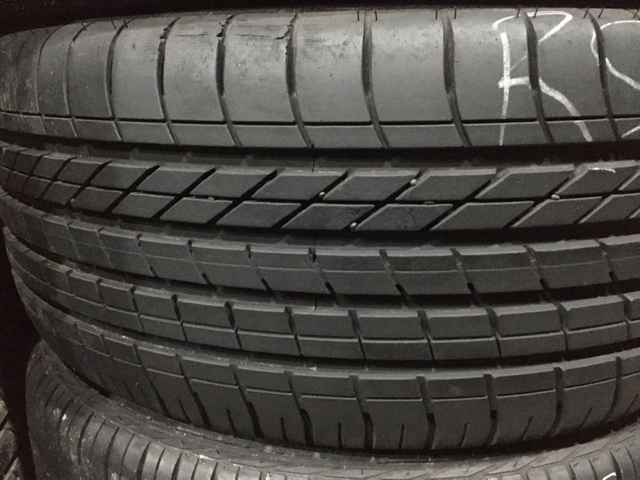 летние шины 245/40 R19 Goodyear Exellense RSC- КАК НОВЫЕ