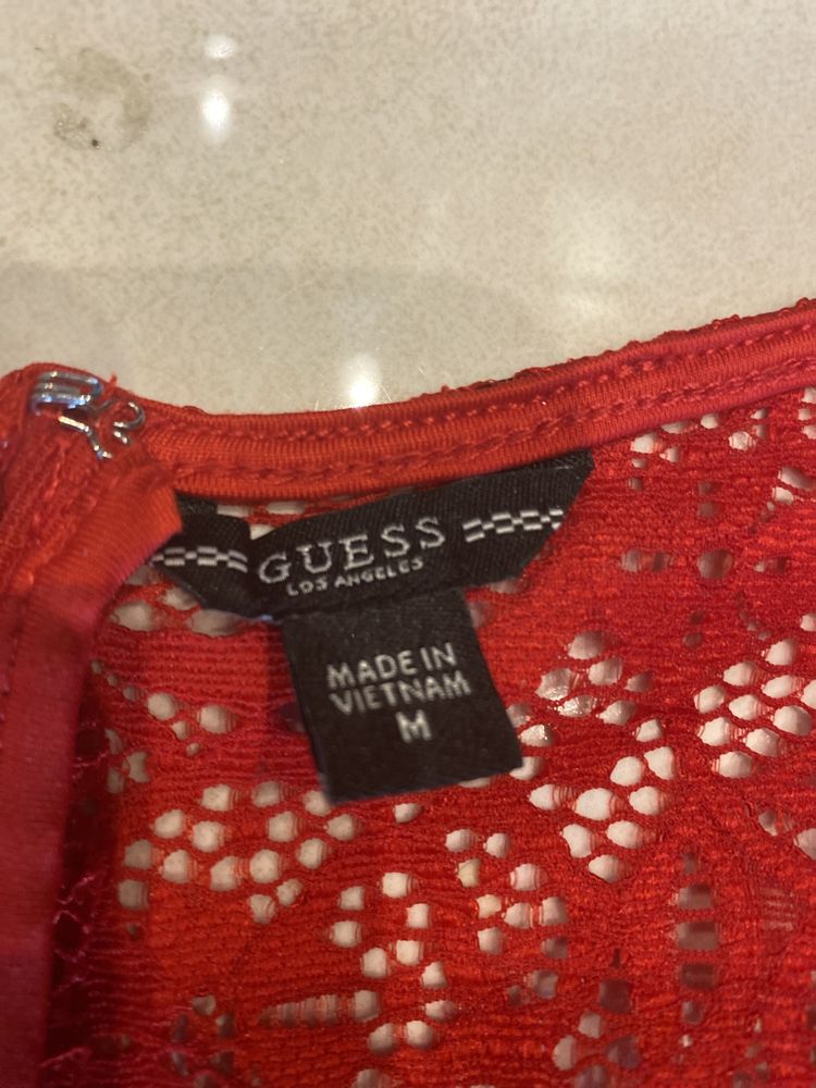 Sukienka guess czerwona koronkowa r M