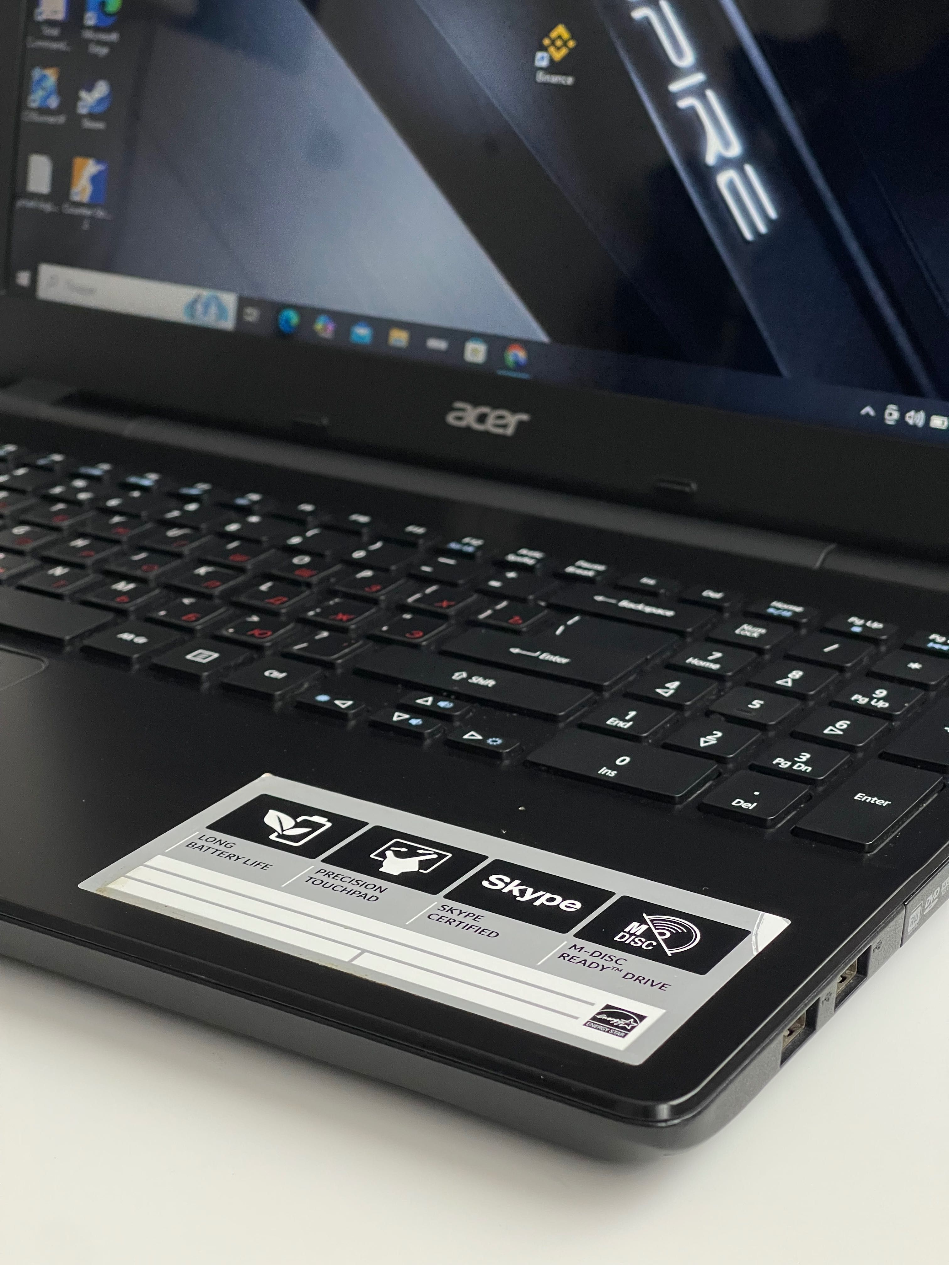 Laptop Acer E15 bardzo ładny stan