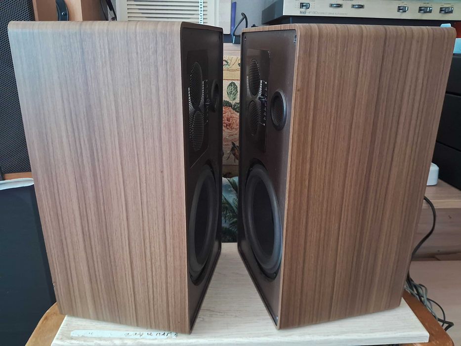 Акустика Karstadt Softline K700 ( SUMMIT SOFTLINE) 70 ВТ Made Germany