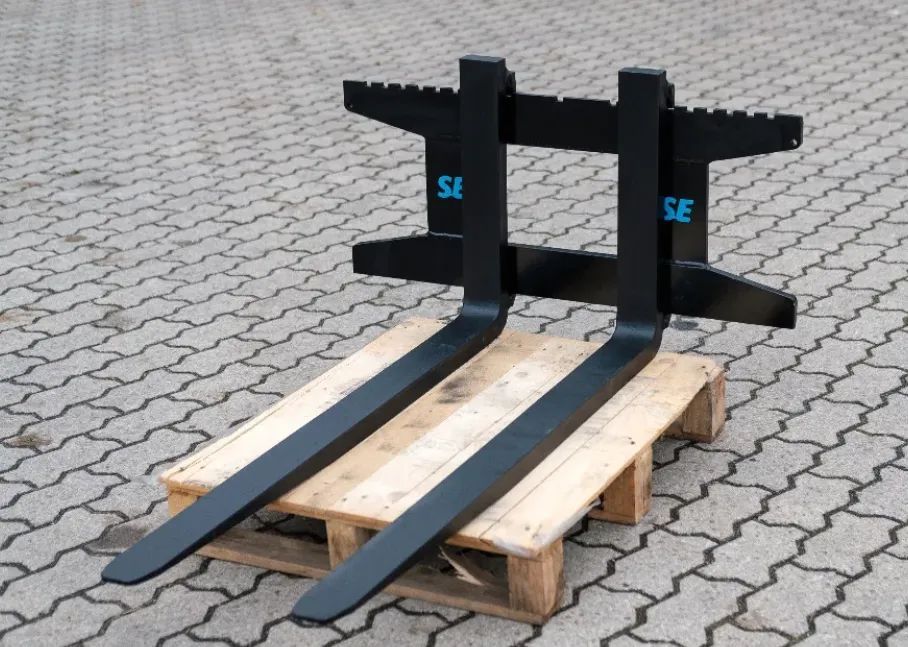 Widły do ładowarki Avant 110cm 1,5t ton paleciak palet 120