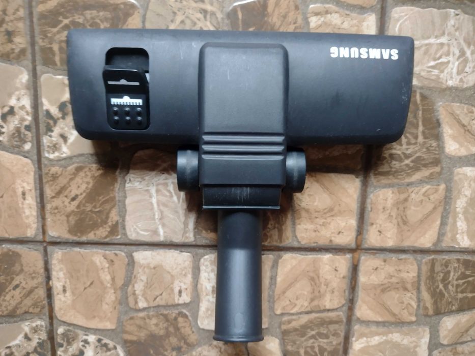 Щетка пол/ковер для пылесоса Samsung NB-500 DJ67-00213A