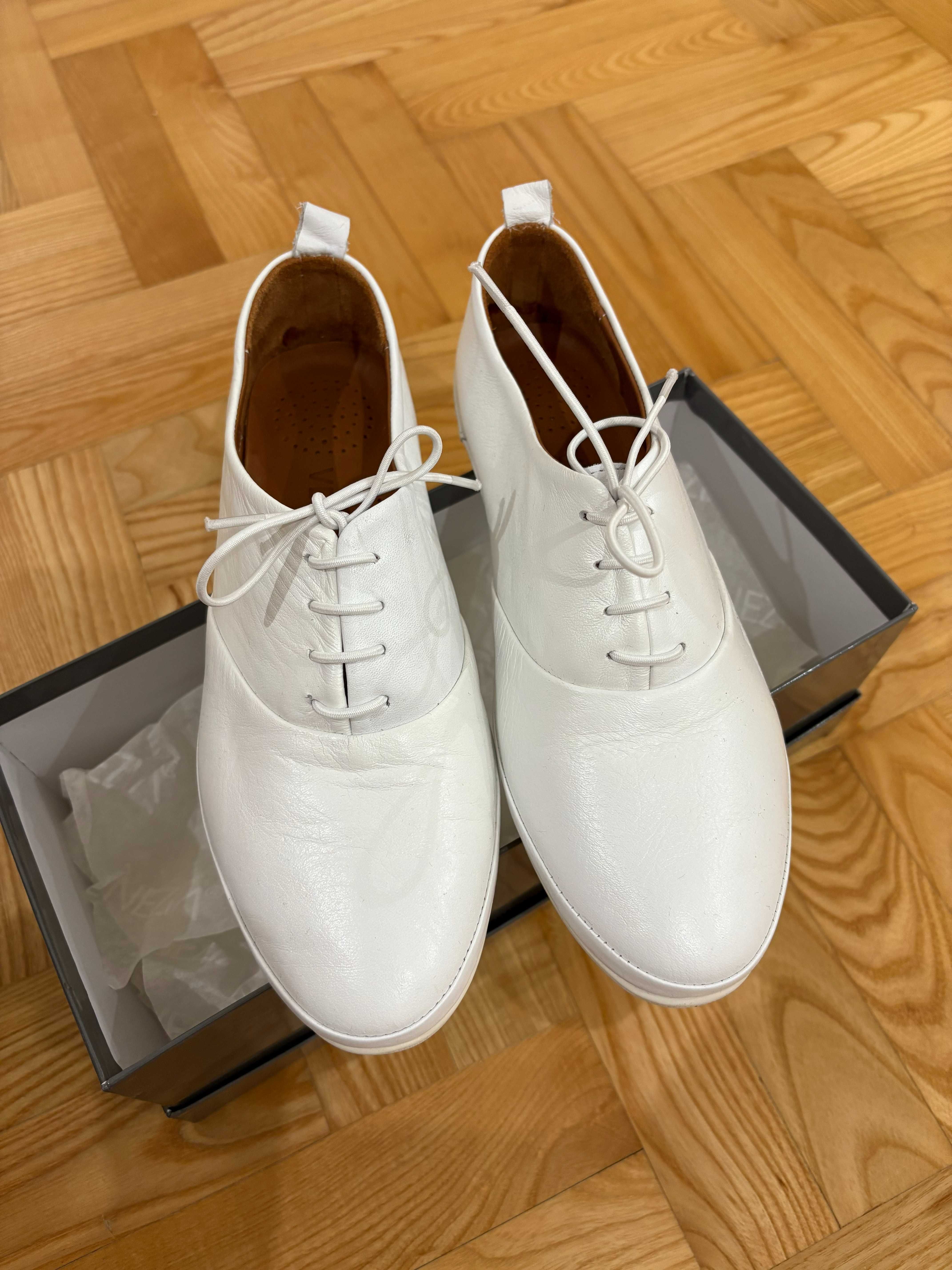 Buty tenisówki skórzane VENEZIA