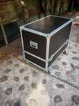 Case na kółkach na kolumny, kable,perkusje, Turbosound iq15 b