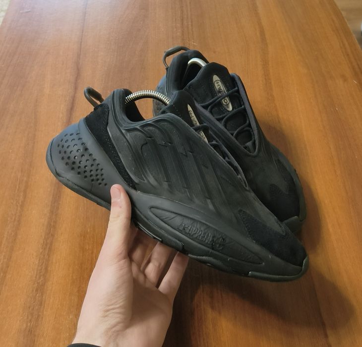 Кросівки стильні Adidas Ozrah Ozweego Ozelia Adiprene Bounce 40.5р