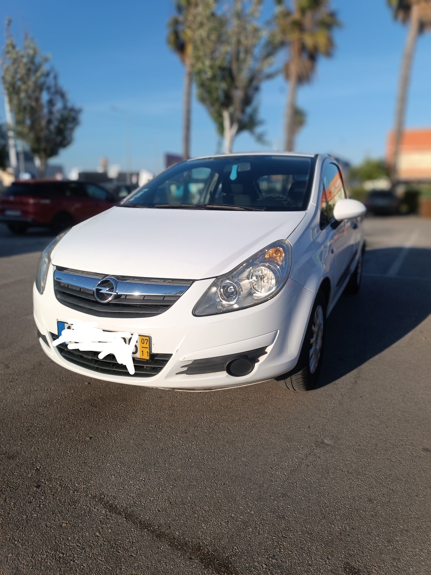 Corsa D comercial