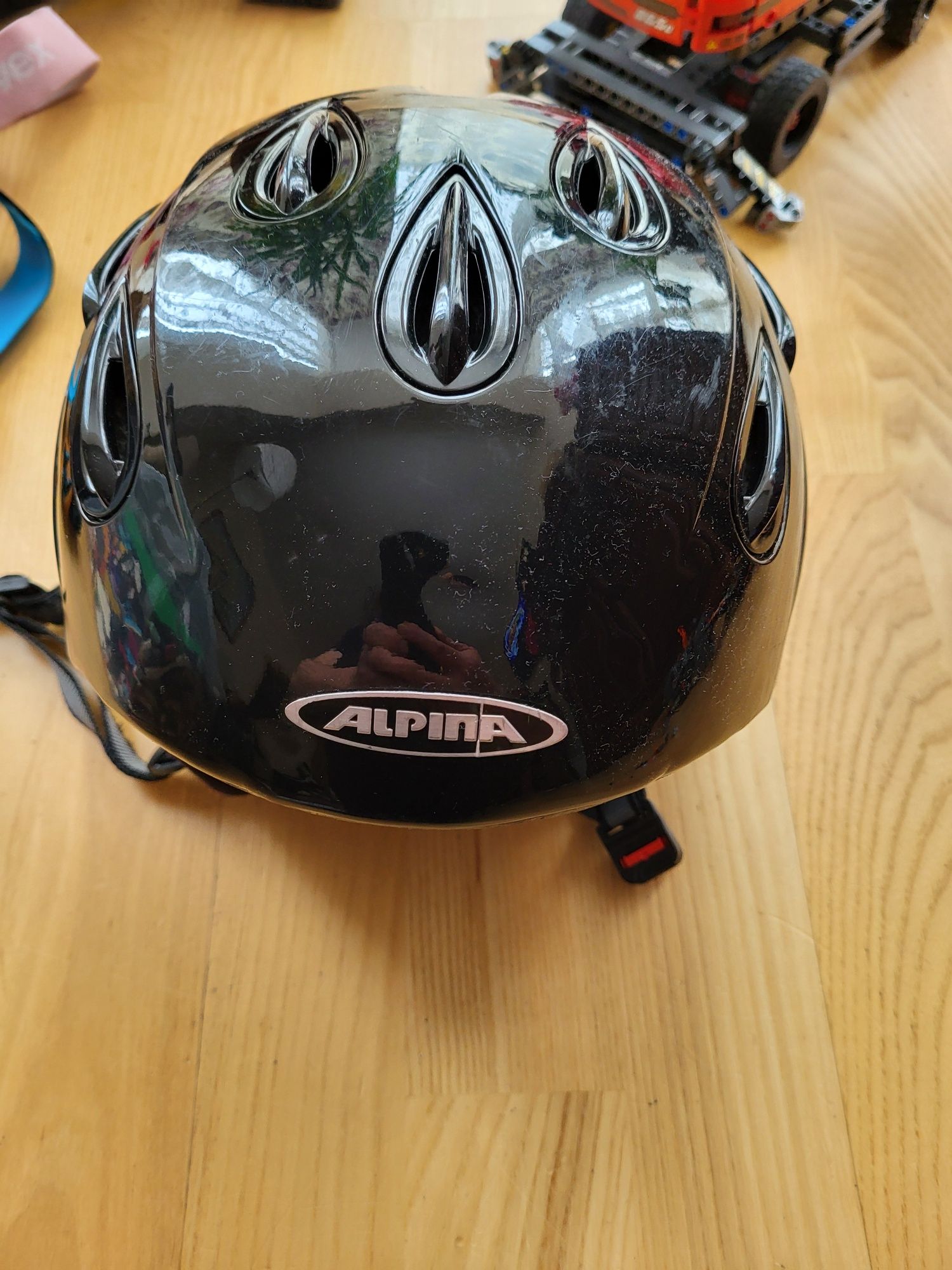 Kask narciarski Alpina dziecięcy 8-11 lat