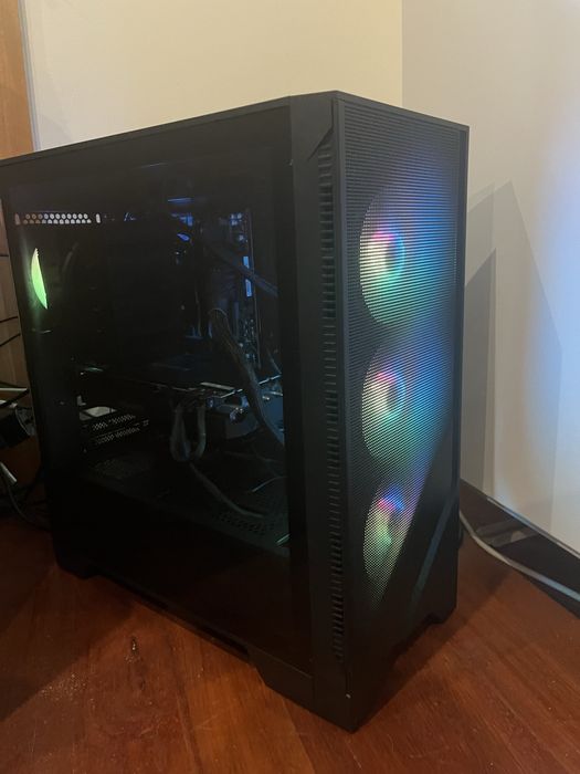 Torre PC GAMING Ryzen 7 5700X + 2070 Super + 32GB Ram + Perifericos