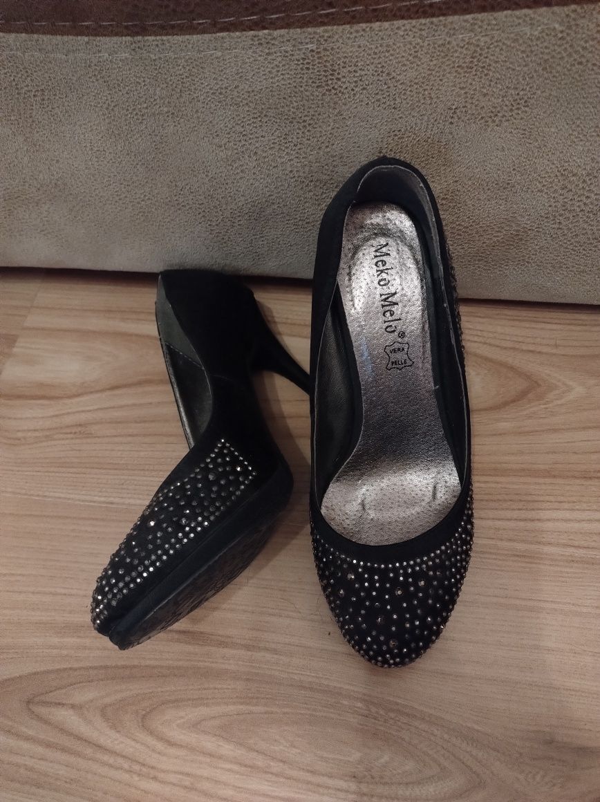 Buty damskie na obcasie szpilki rozmiar 35