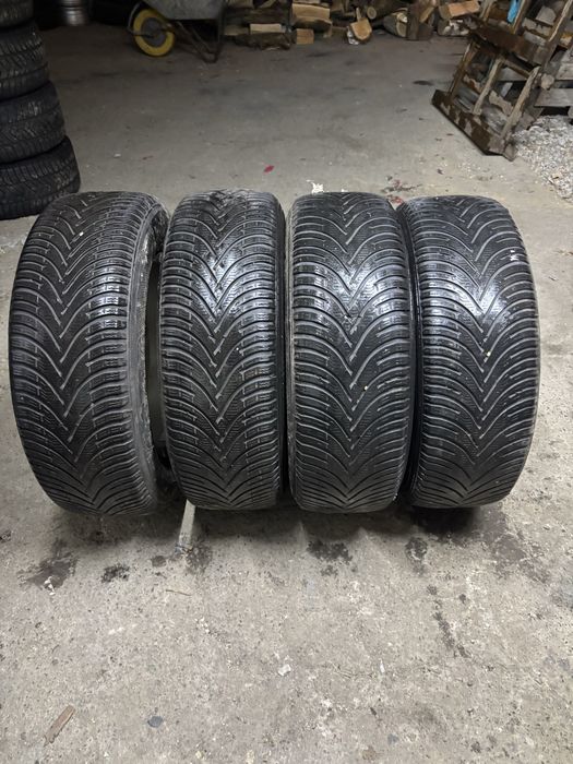 5 114,3 R16 з зимовою резиною 215/65/16
