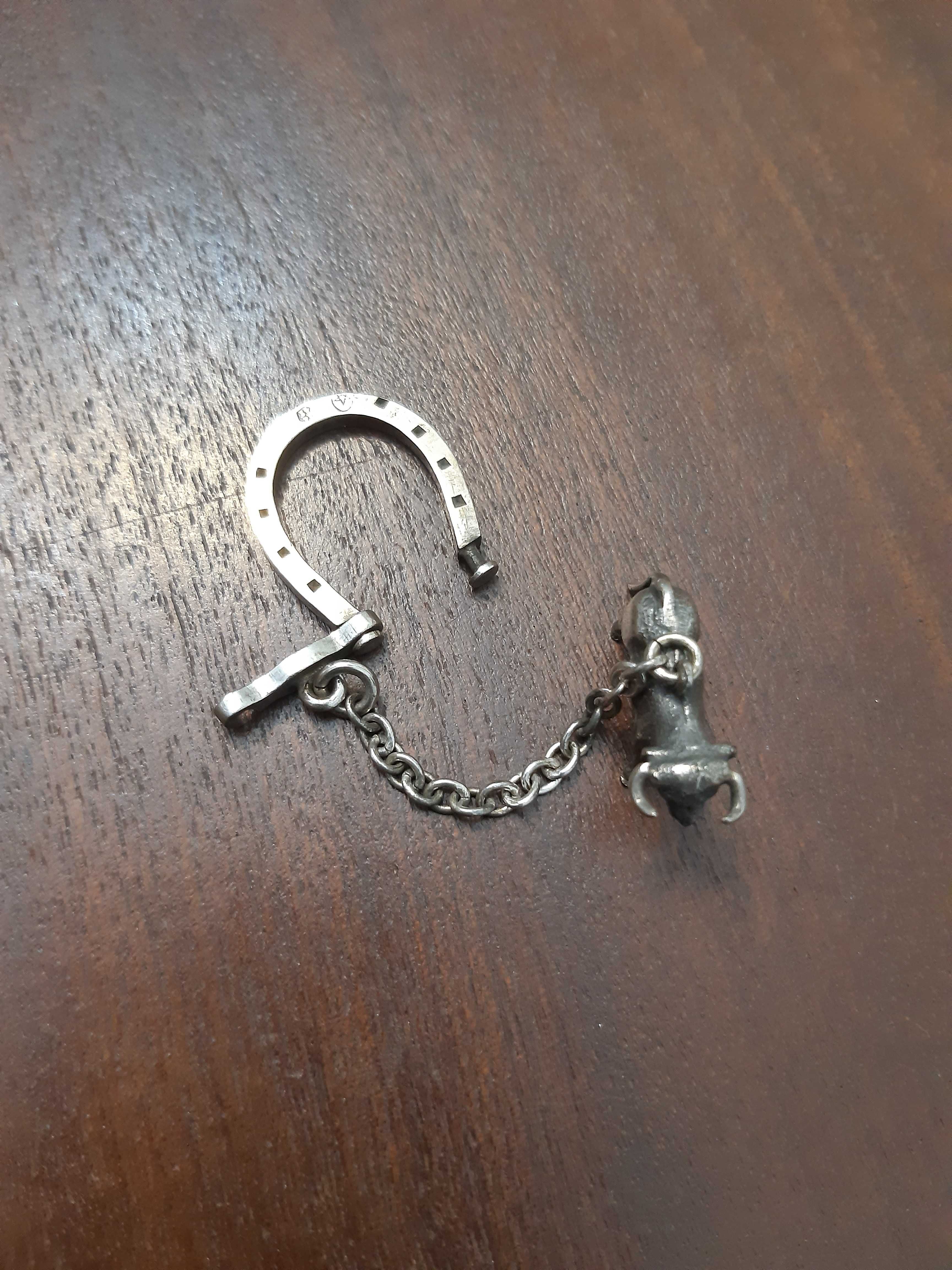 Porta-chaves de prata Touro (Espanha) séc. XX