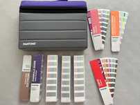 Wzorniki Pantone Portable Guide Studio