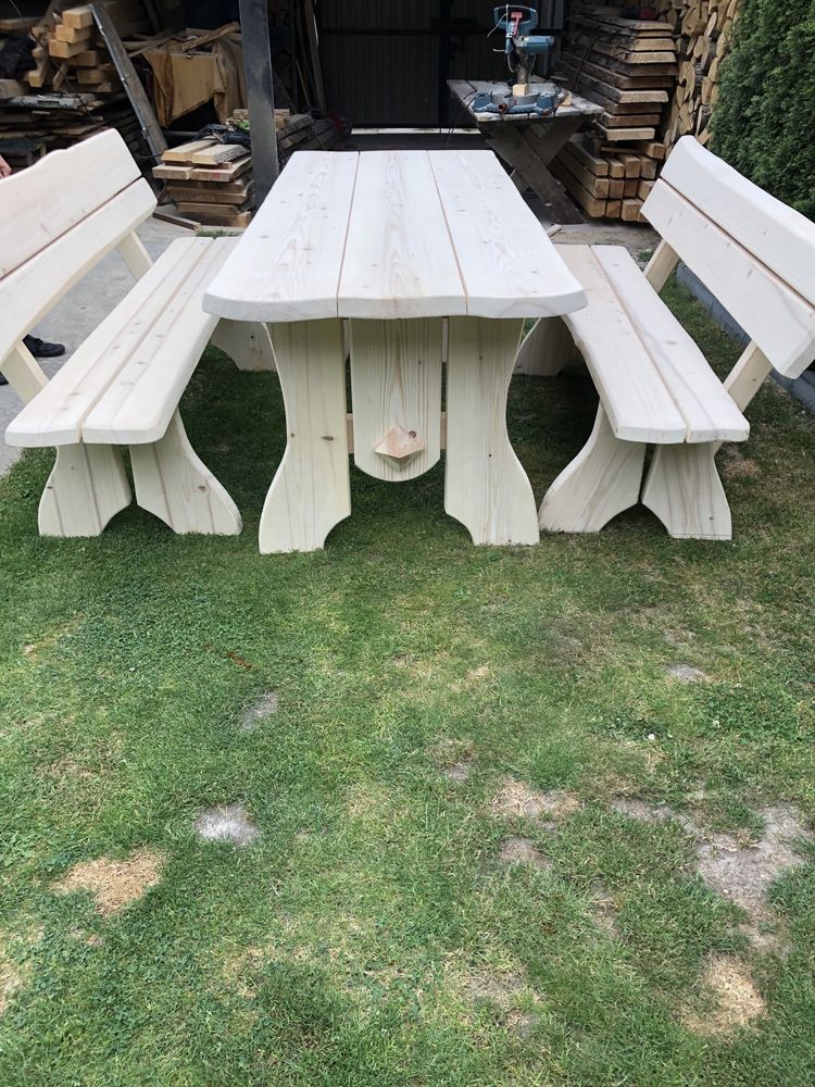 Stół ogrodowy z ławkami ( stolik , ława )