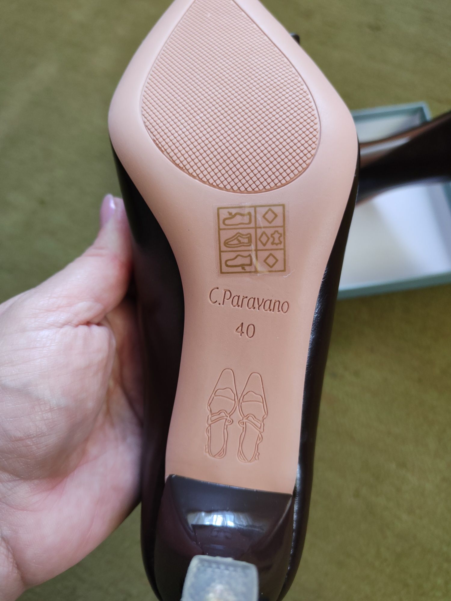 НОВІ/ Класичні жіночі туфлі на шпильці C Paravano