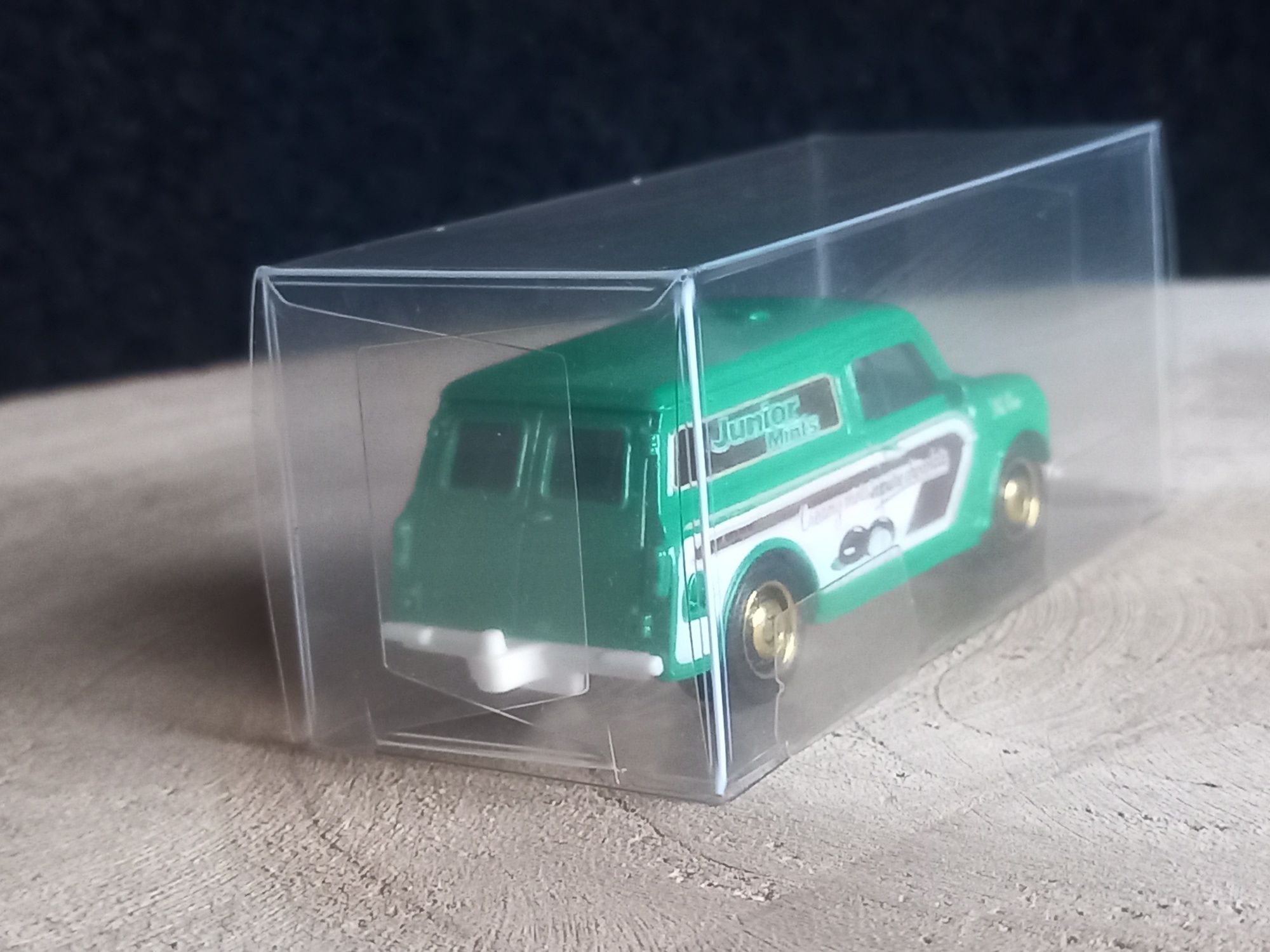 Austn Mini Van escala 1/64 matchbox