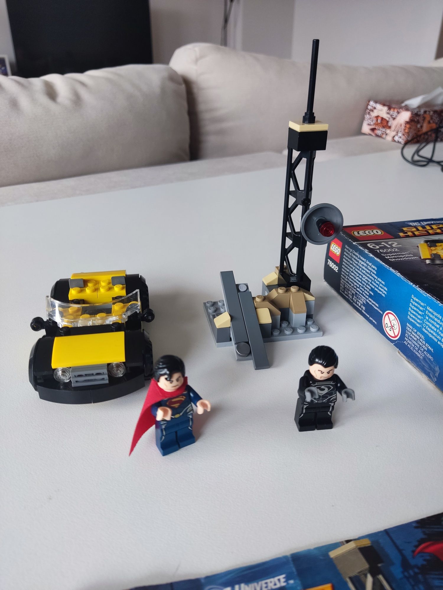 LEGO 76002 Superman starcie w Metropolis, DC Super Heroes