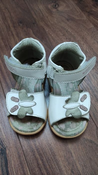 Sandałki buty dla dziewczynki rozmiar 21