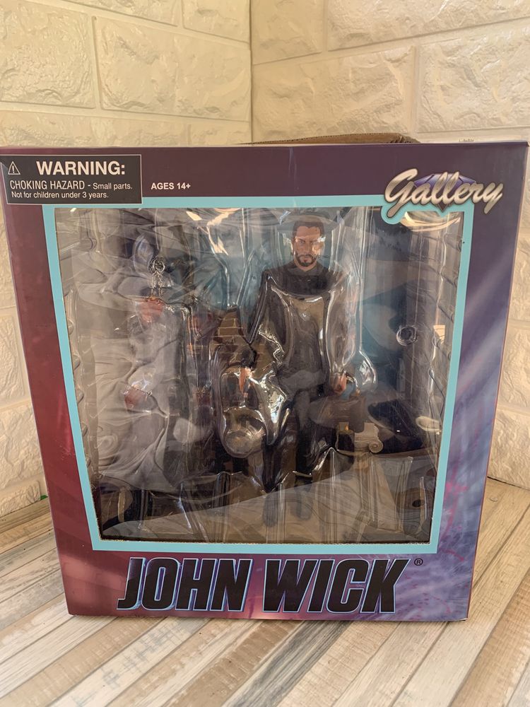 Фигурки Marvel Diamond Select IT, John Wick