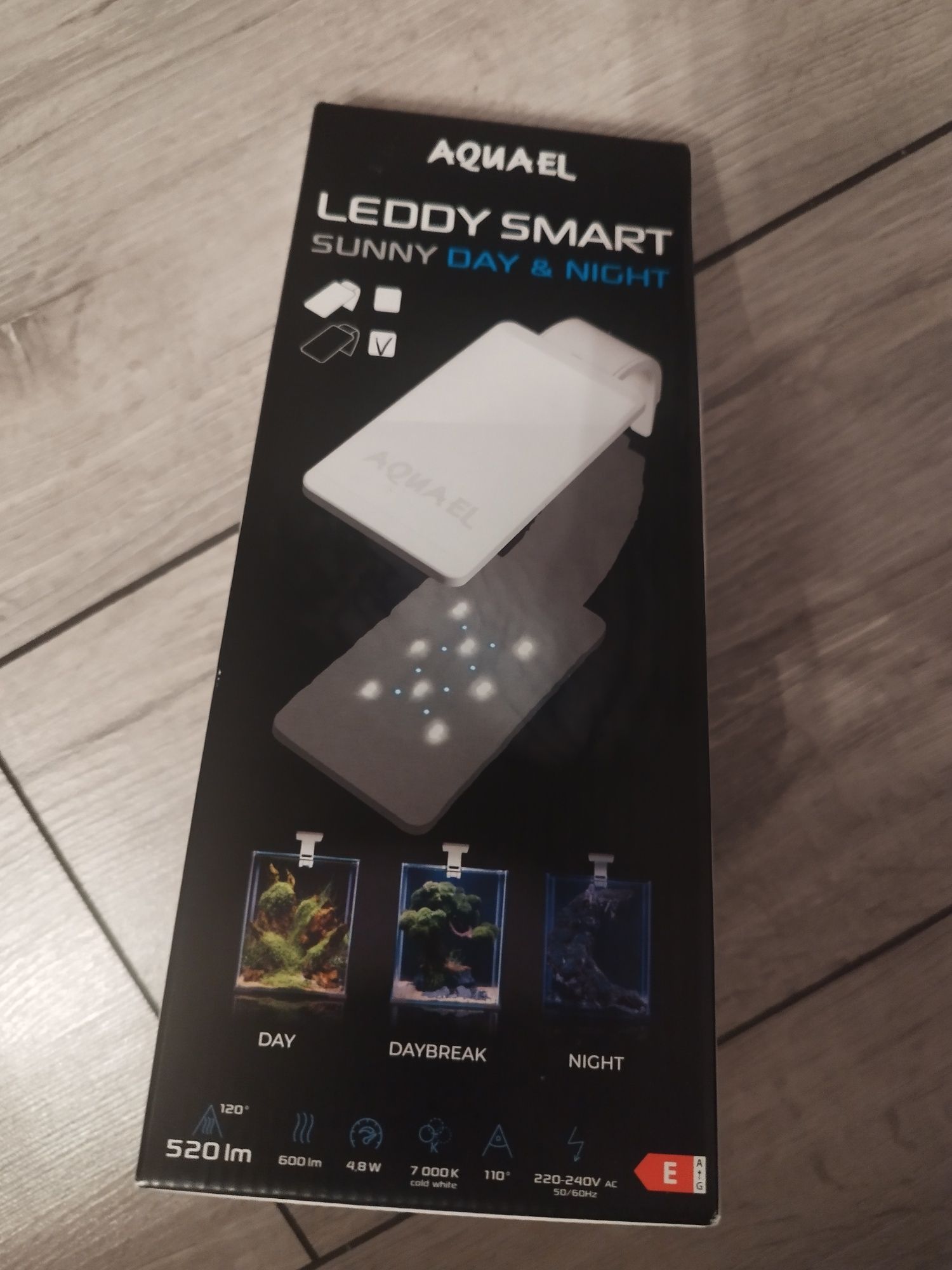 Lampka oświetlenie Aquael Leddy Smart Sunny Day & Night 4,8W Czarna