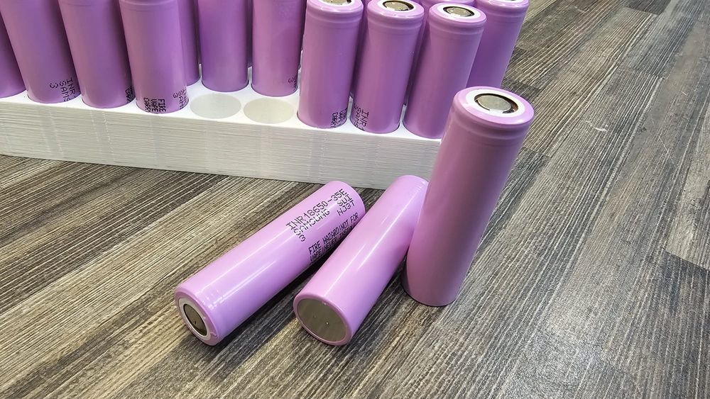 Samsung Samsung 35e 18650 Ogniwa akumulatory 3500mah INR18650. 35e