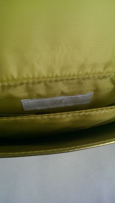 Złota torebka, kopertówka H&M