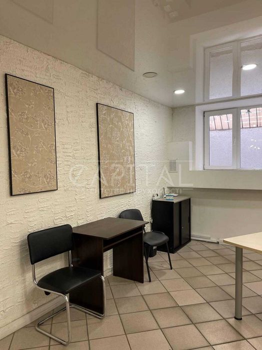 ПРОДАЖА/Офис 200 м2, Цоколь, Бастионная, Печерский р-н, Центр