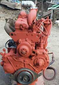 Двигун   СМД -15 на трактор ЮМЗ 6