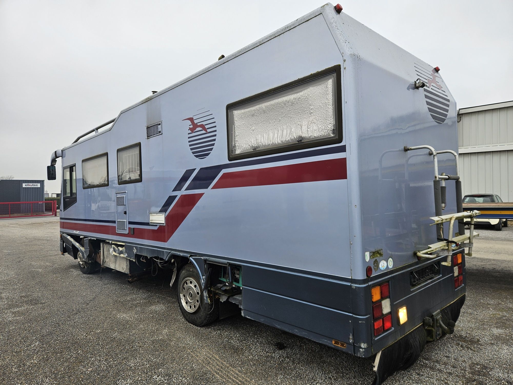 Kamper MAN BM Linear 8.150 7,5t GER jak USA Winnebago
