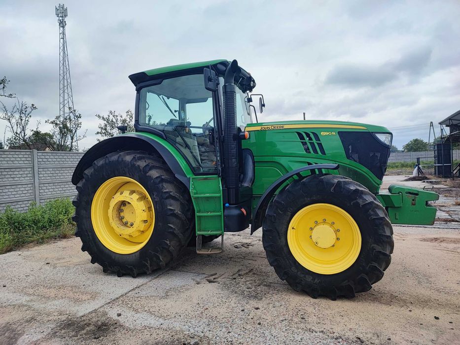 ciągnik rolniczy John Deere 6190 R  skrzynia P.Q manual  pneumatyka