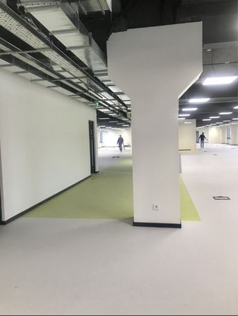 Метро Черниговская новый бц офис 56 метров без комиссии