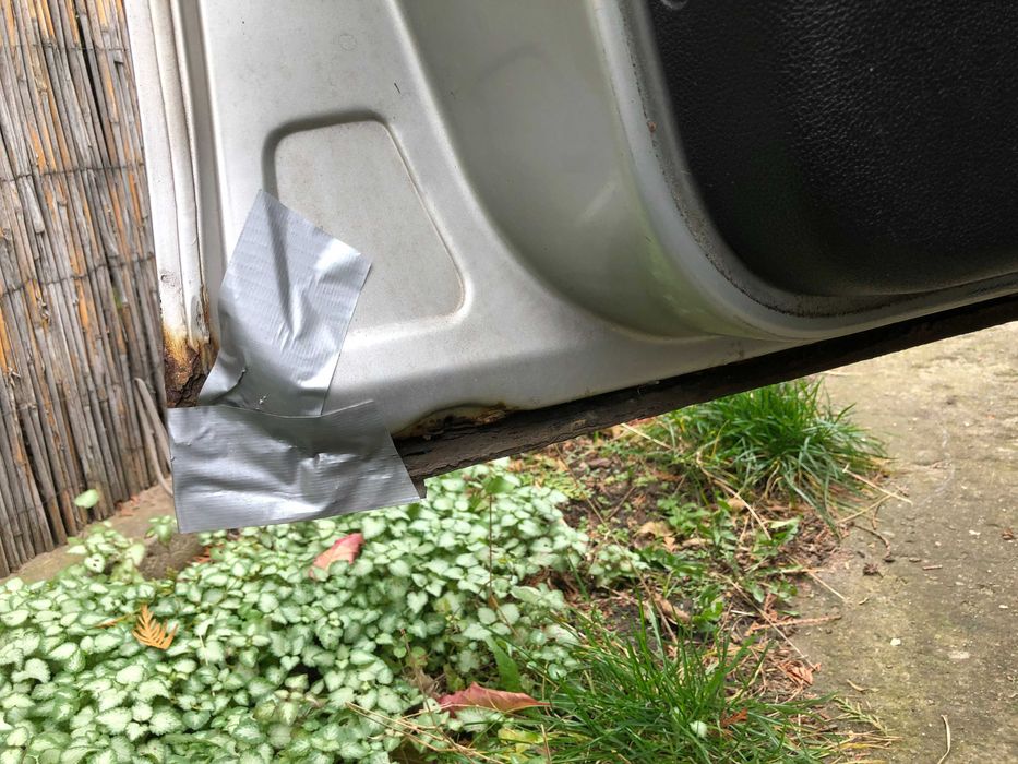 Ford mondeo MK3 ,Ghia  2.0 - gaz + 4 opony zimowe
Bridgestone.