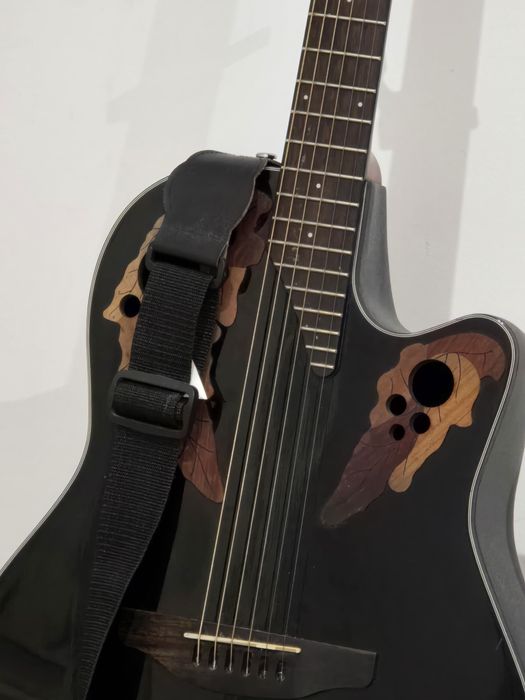 Guitarra semi acústica