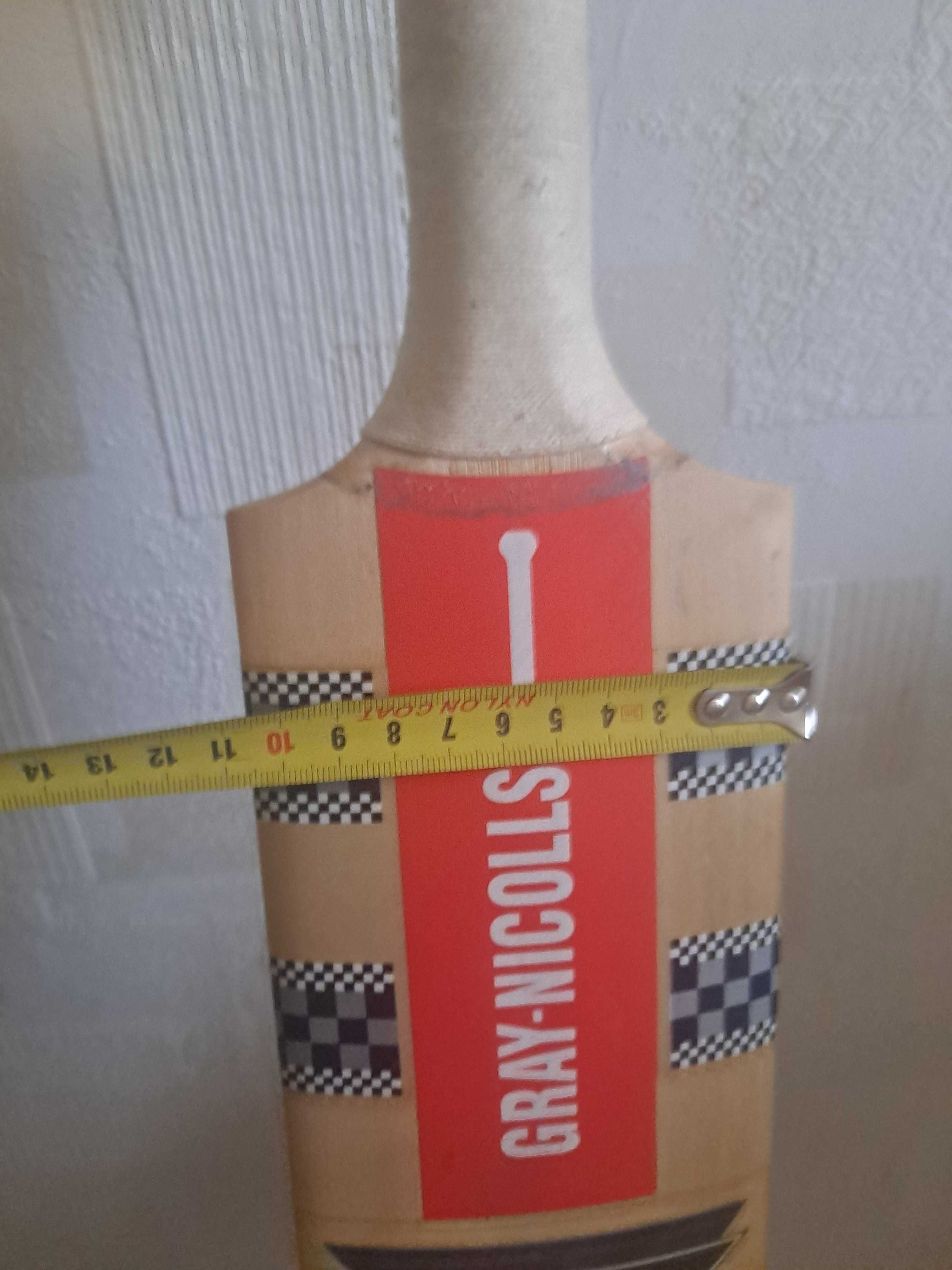 Крикет-бита GRAY-NICOLLS и комплект экипировки для игры в крикет