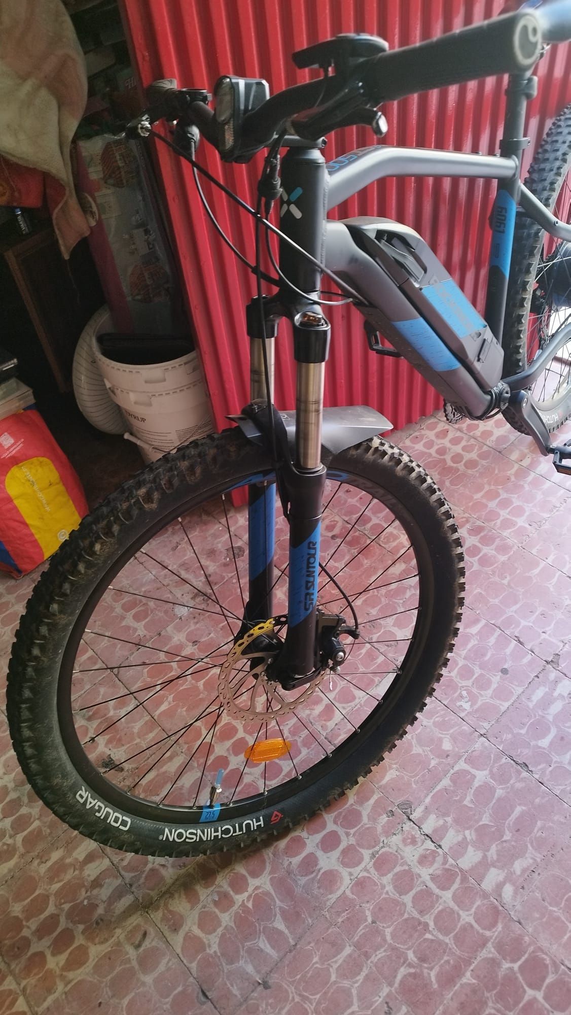 Rockrider e-st500