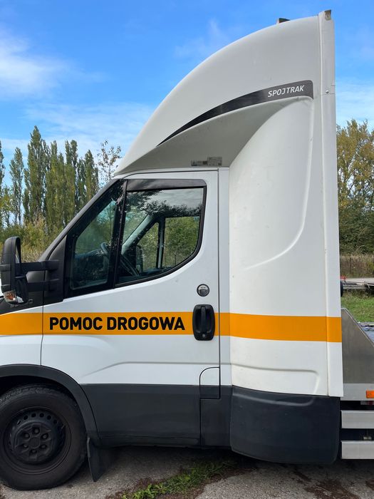 Iveco Autolaweta niski przebieg, najazd Alu,duża kabina,okazja