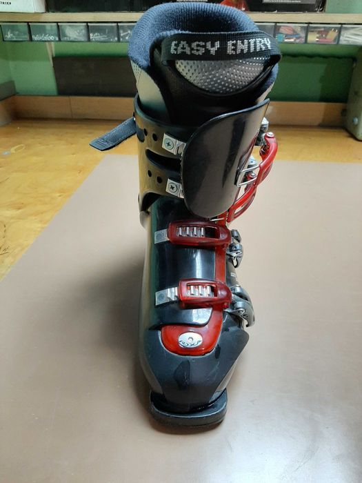 Sprzedam buty narciarskie damskie ROXA