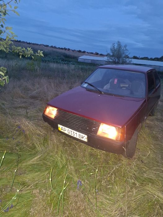 Продам машину таврия 2201