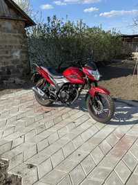 Продам мотоцикл Lifan sitiR 200