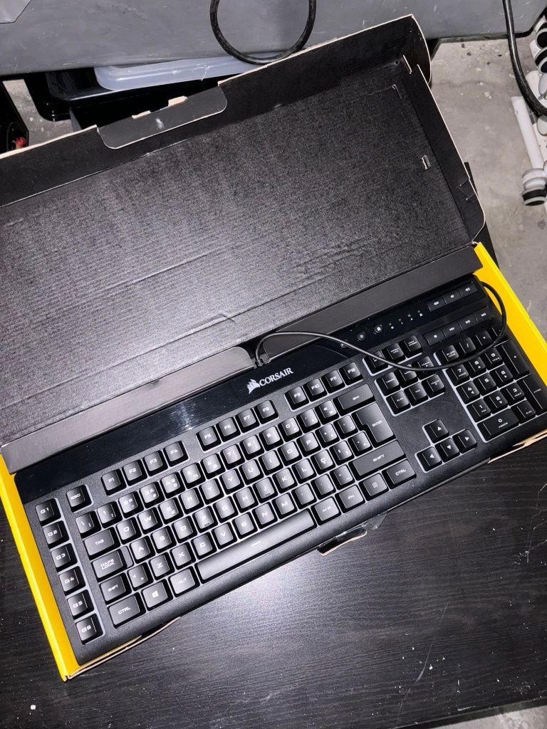 teclado computador gamming