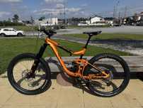 Bicicleta Giant reign 2019